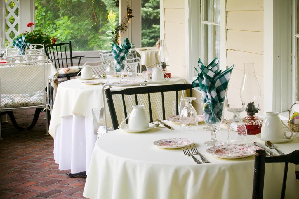 Stockbridge Country Inn (Adults Only) מראה חיצוני תמונה